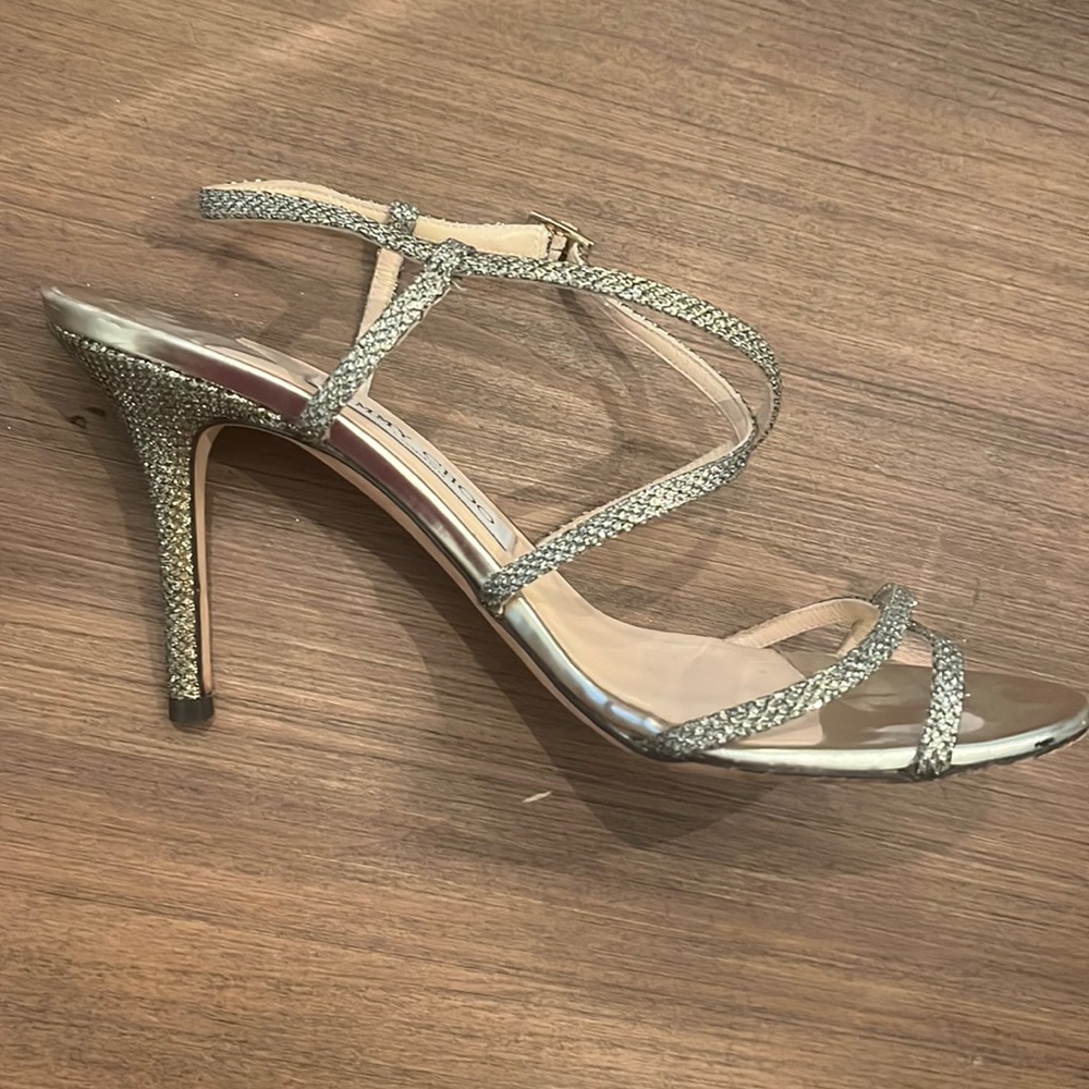 Jimmy Choo Size 37 Strappy Metallic Sandal Heels